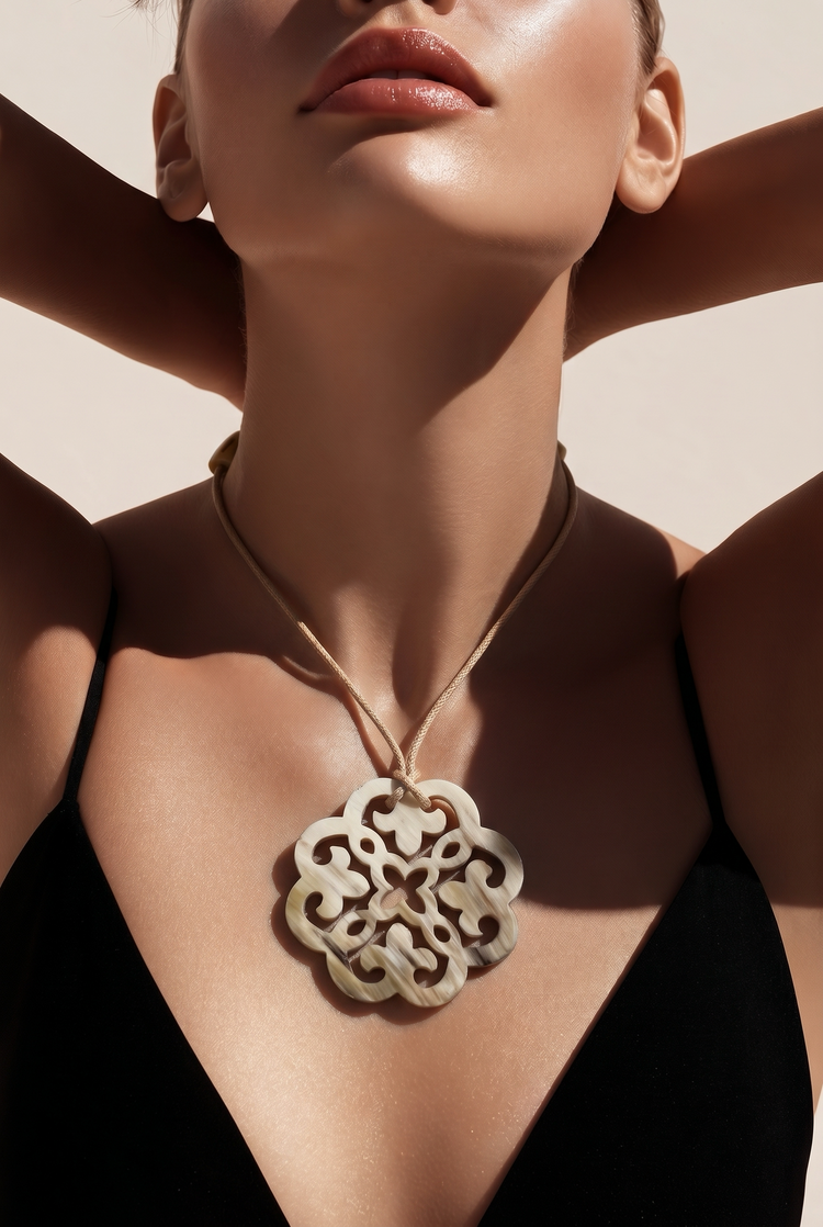 Bijoux en Corne Naturelle