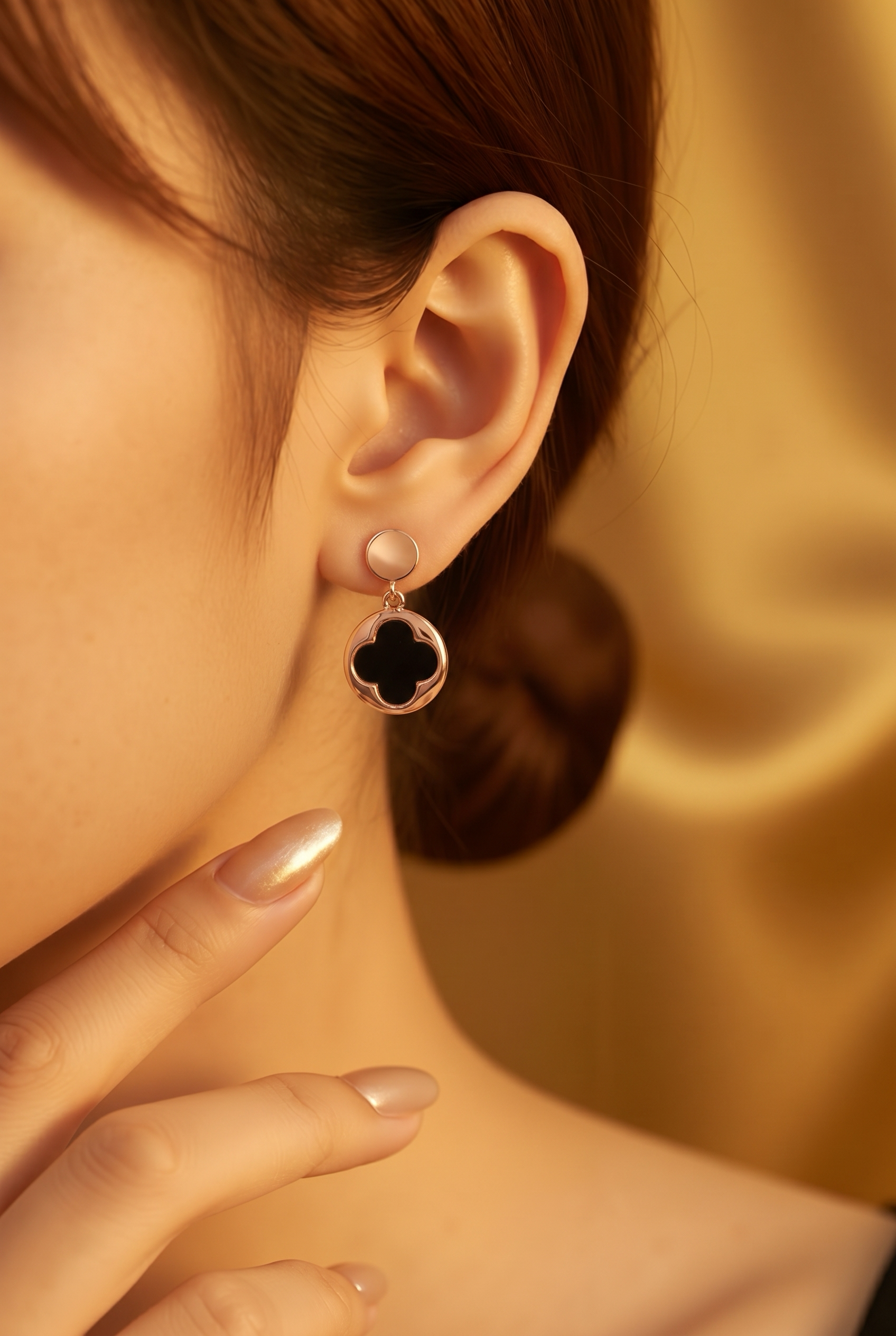 Boucles d'oreilles pendantes trèfle noir pierre naturelle Golden Rosé 18 carats - Trendy's Jewels