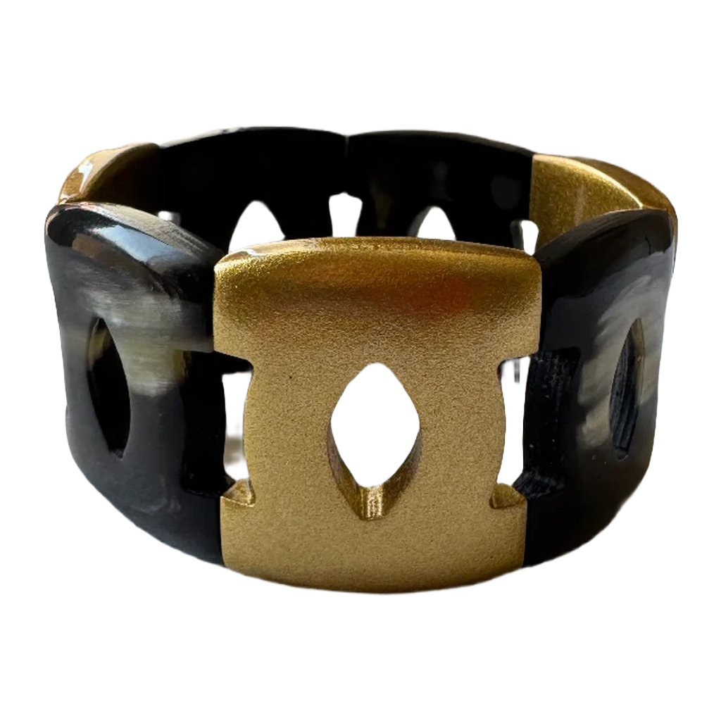 Bracelet élastique corne laque gold noir, fond blanc - Trendy's Jewels