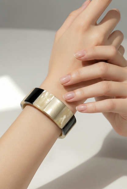 Bracelet large corne naturelle Harmony blanc gris noir 2cm - Trendy's Jewels